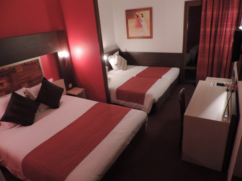 Hotel The Originals City, La Siesta, Annonay Est 3*